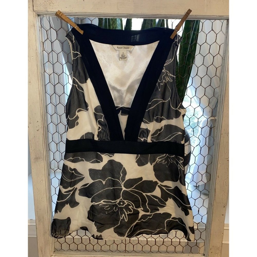 White House Black Market 100% silk floral tank black and white Small S